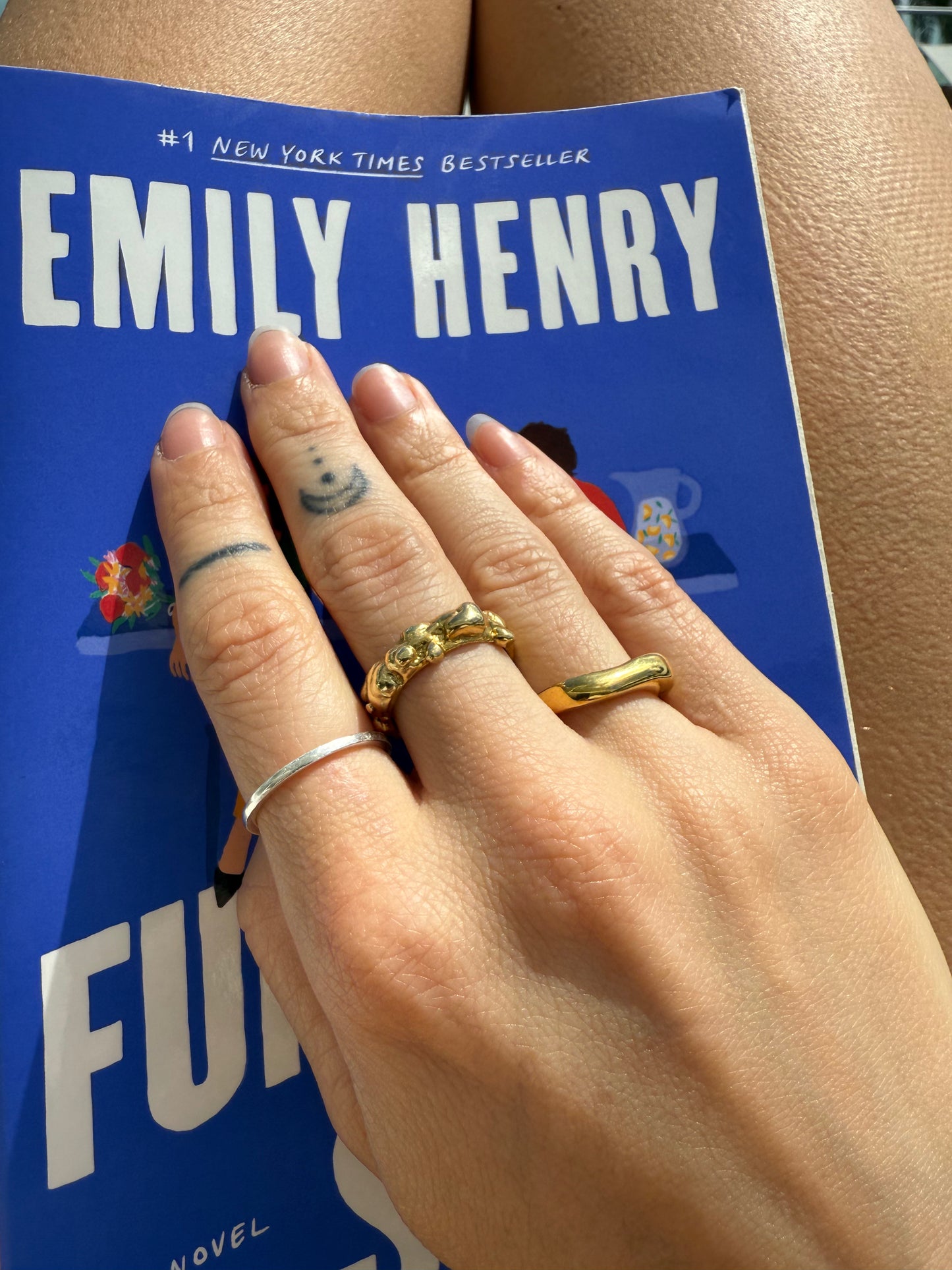 Curve Ring