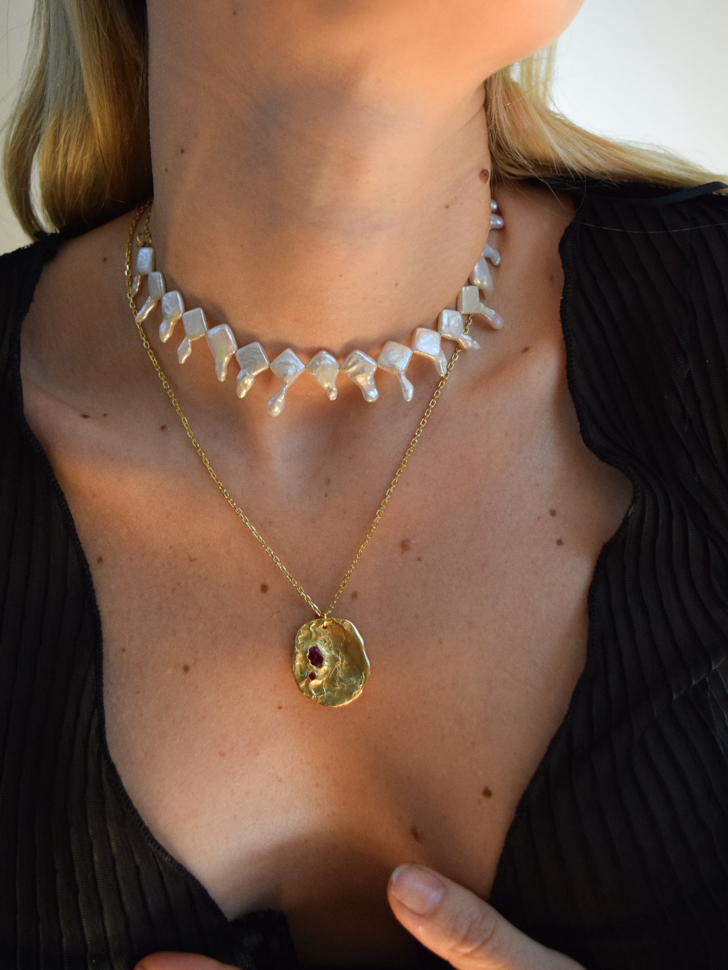 NY Pearl Necklace